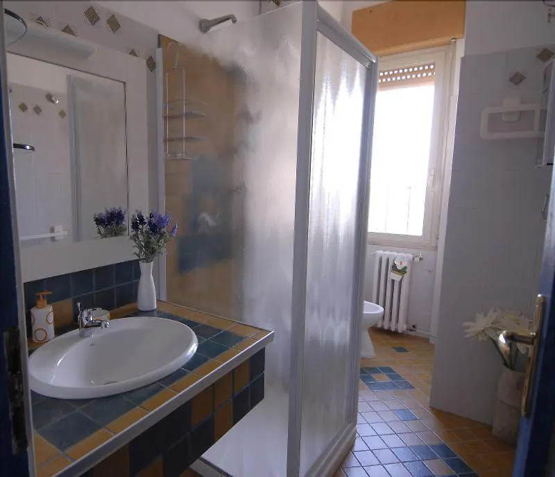 Nughe 'E' Oro Guesthouse Nuoro  Italia