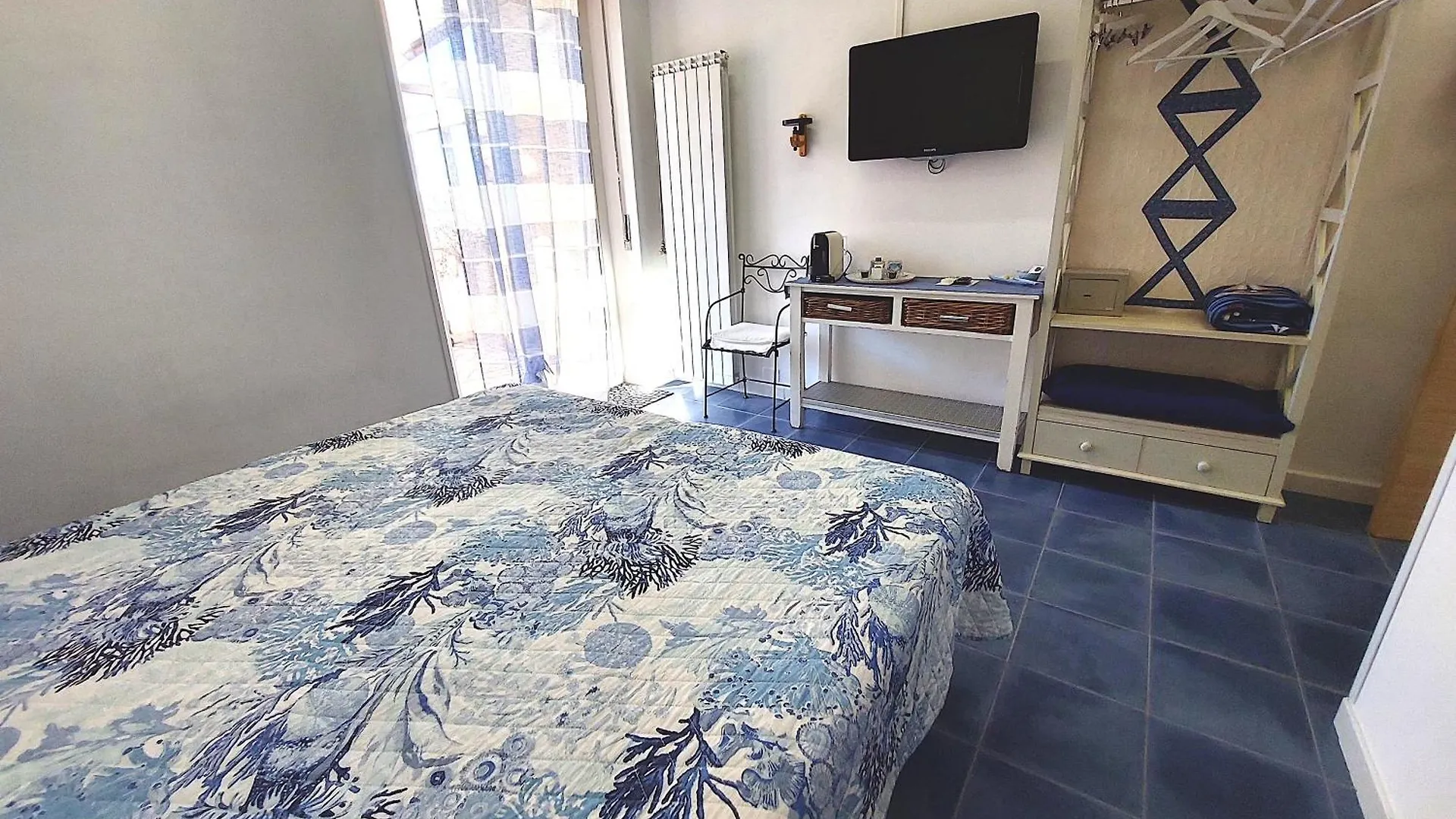 Couette-café Nughe 'E' Oro Guesthouse Nuoro