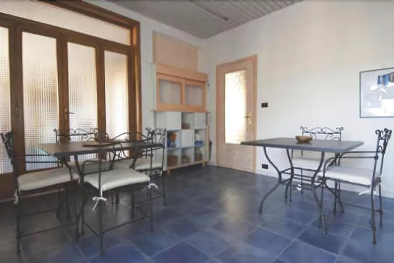 Nughe 'E' Oro Guesthouse Nuoro