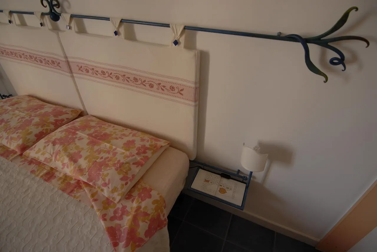 Nughe 'E' Oro Guesthouse Nuoro  Bed & Breakfast Nuoro (Sardinia)